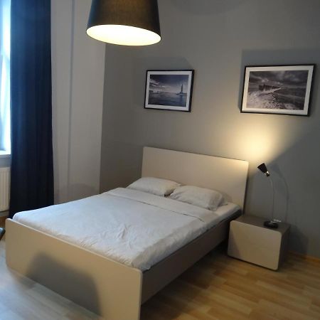 One More Night Apartment, Poznan Old Town Exterior foto